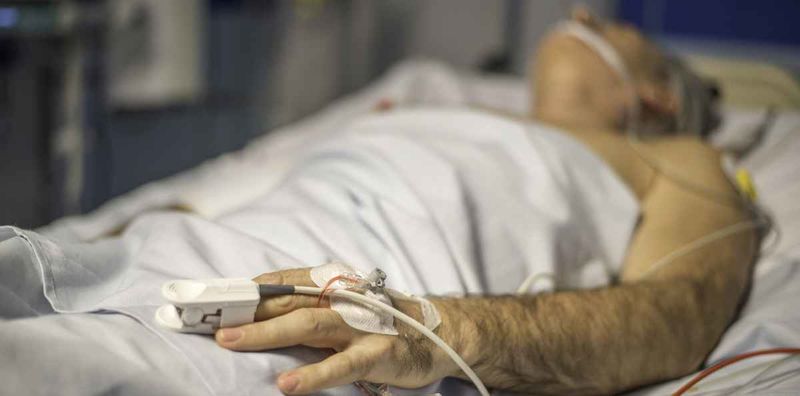 Archivo:Paciente moribundo.jpg